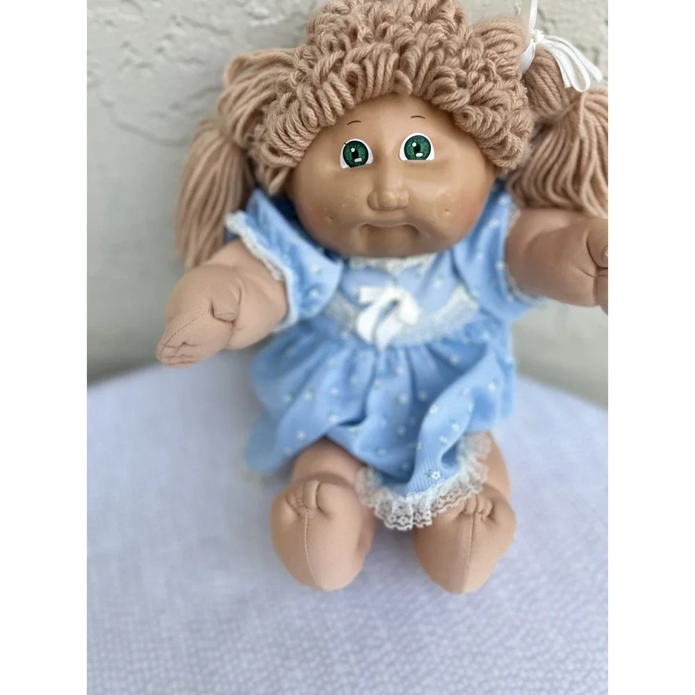 Vintage Cabbage Patch Kids Doll 1982 Coleco Green Eyes Blue Floral Dress Blonde